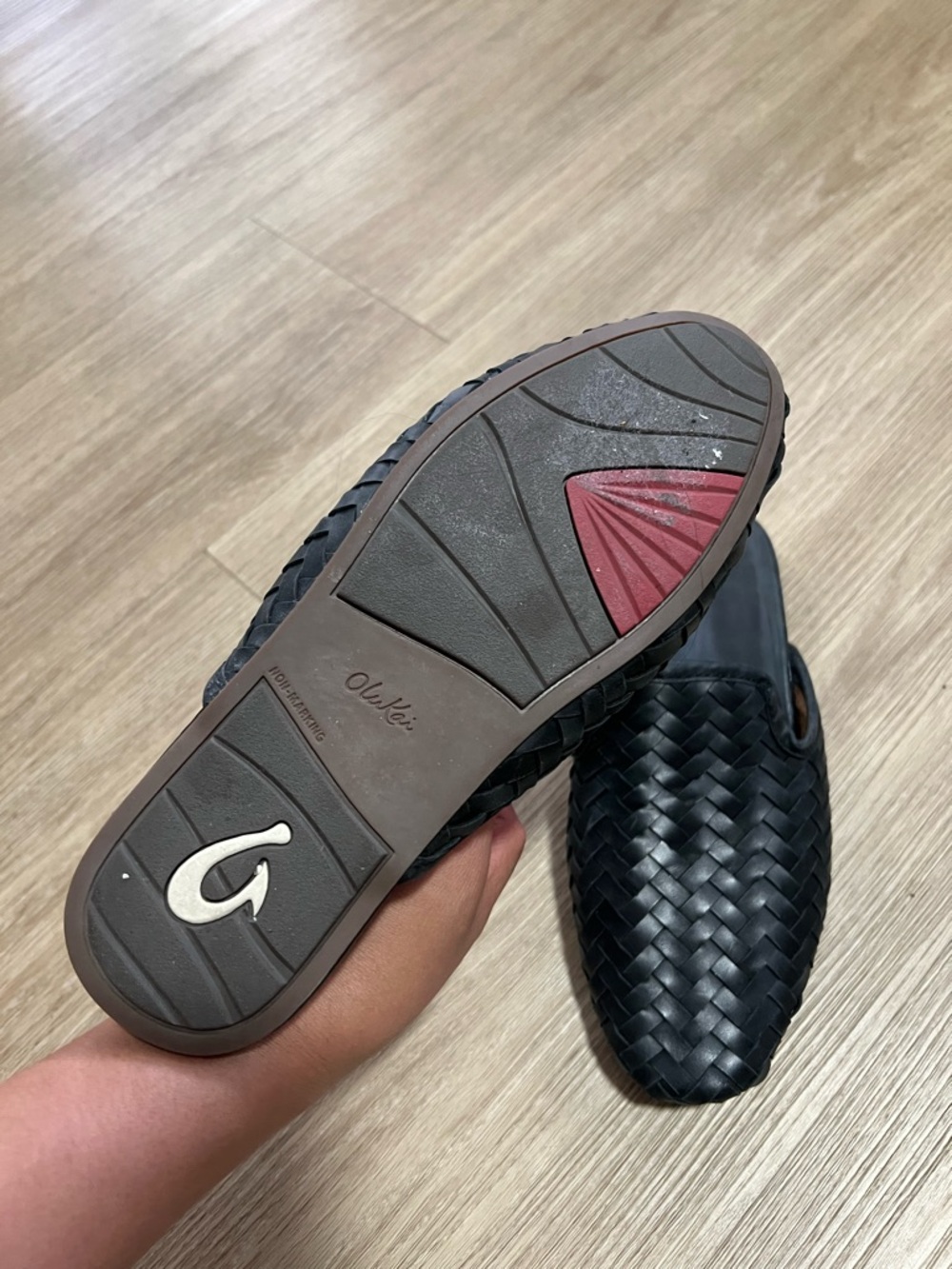 Olukai Black Woven Leather Design Classic Mule - Picture 4 of 5
